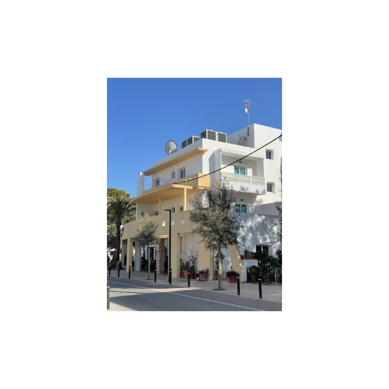 Hostal Roca Plana