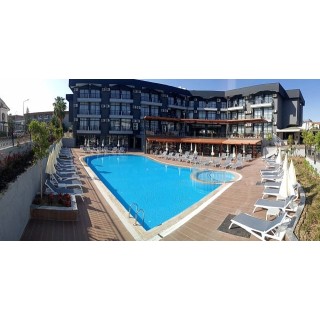 Clover Magic Park Side