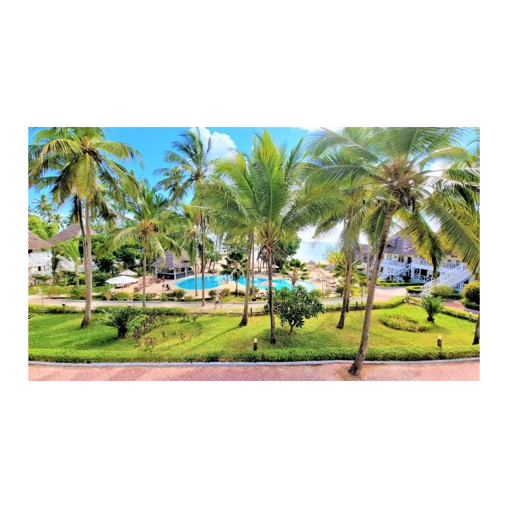 Paradise Beach Resort