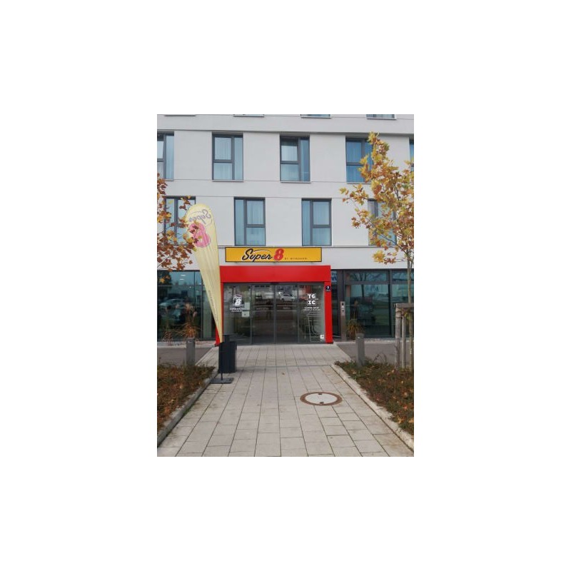 Super 8 by Wyndham Augsburg