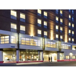 Hotel Riverton