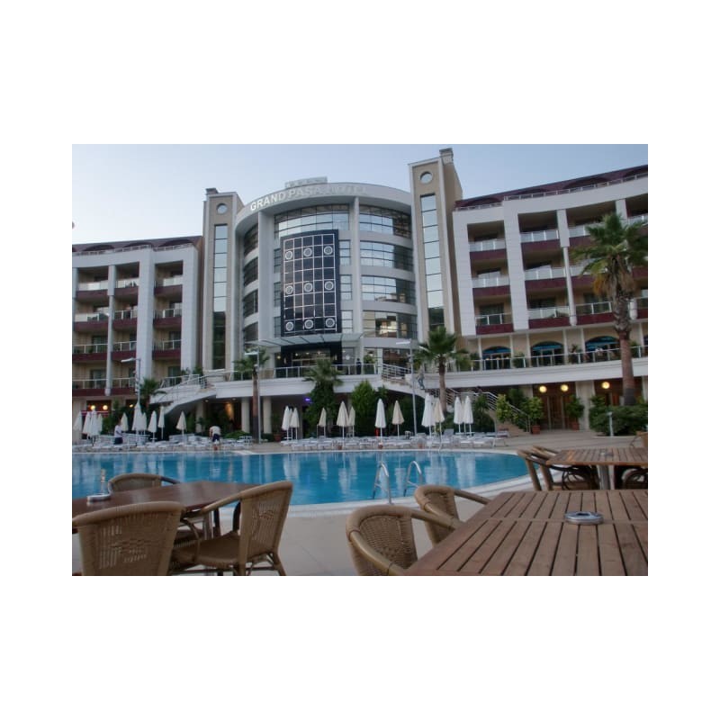 Grand Pasa Hotel