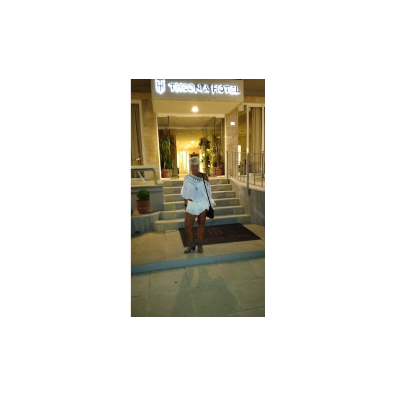Hotel Theonia