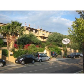Hotel Su Sergenti