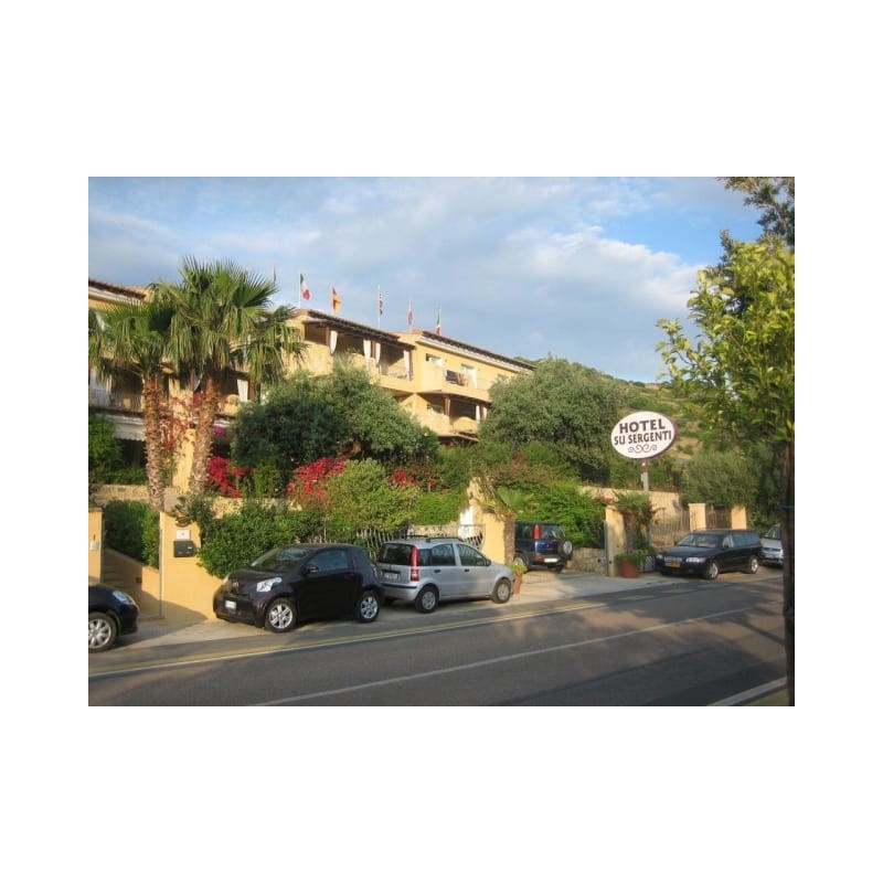 Hotel Su Sergenti