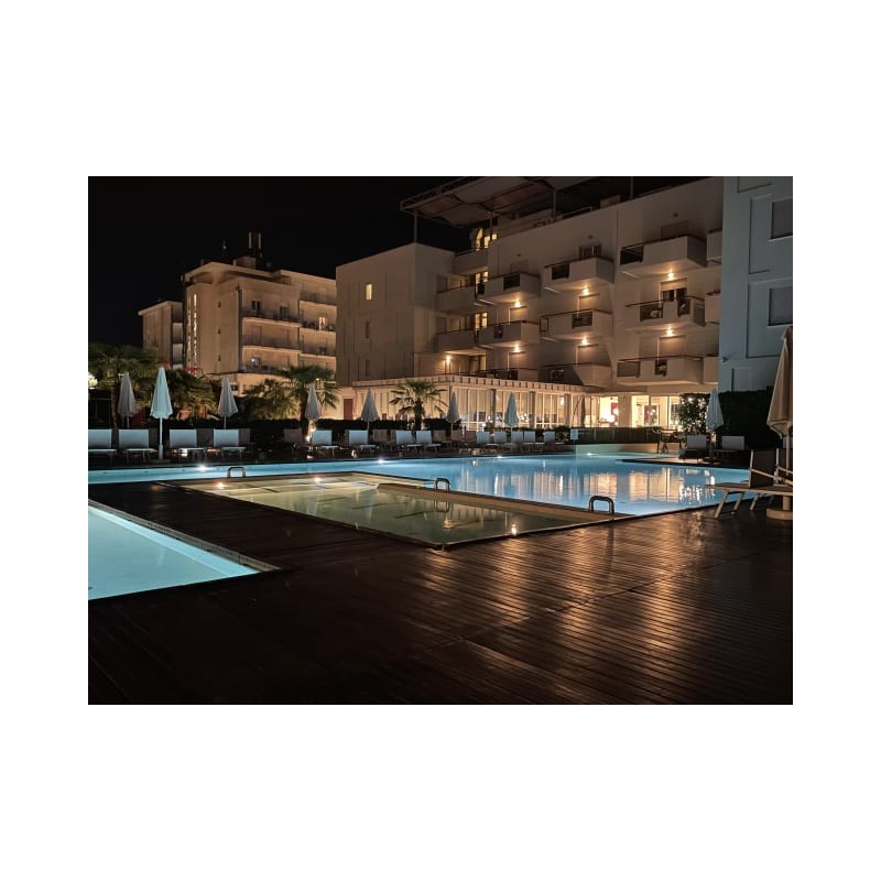 Domino Suite Hotel
