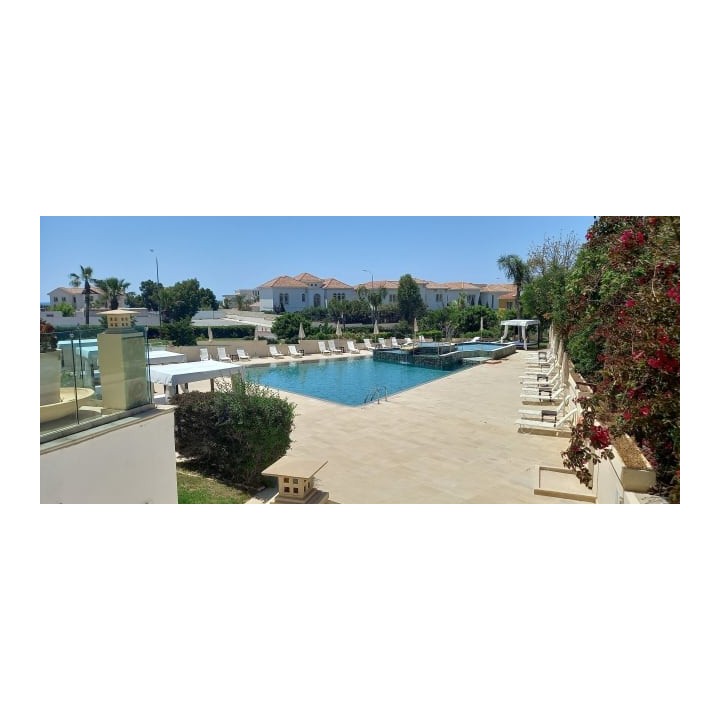 E Hotel Spa & Resort