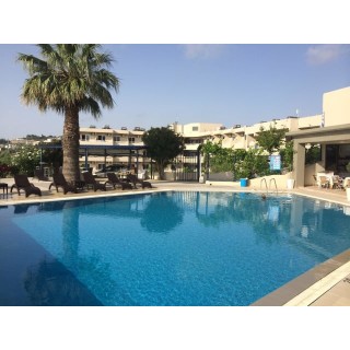 Hillside Studios & Apartments