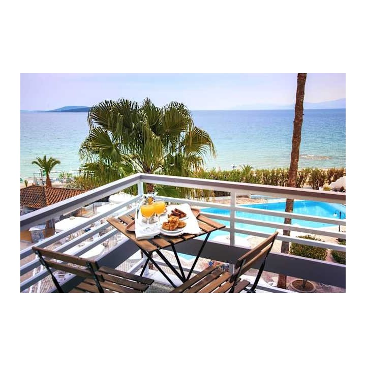 The Grove Seaside Hotel