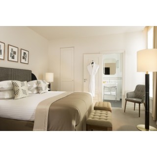 Le Tsuba Hotel Paris