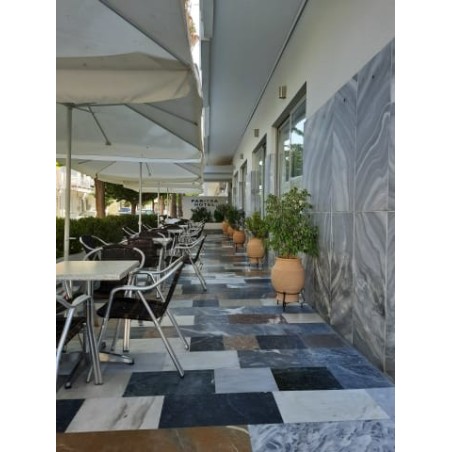 Paritsa Hotel