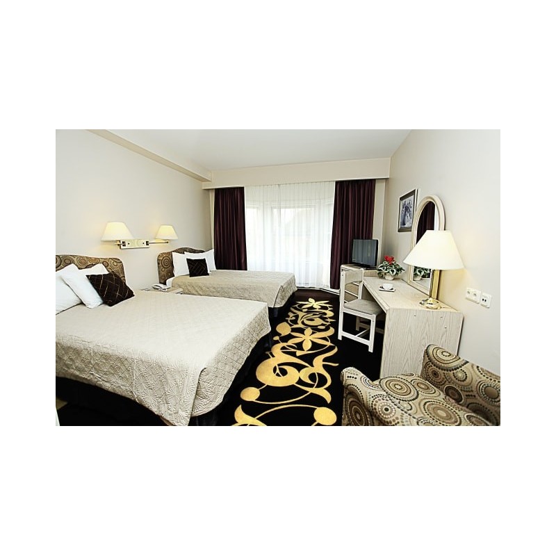 Airport Hotel Mara