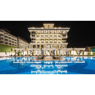 Serenity Queen Hotel