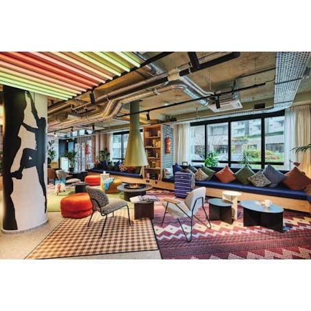 Moxy Annecy