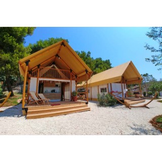 Arena One 99 Glamping