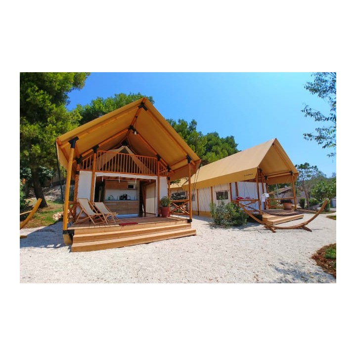 Arena One 99 Glamping