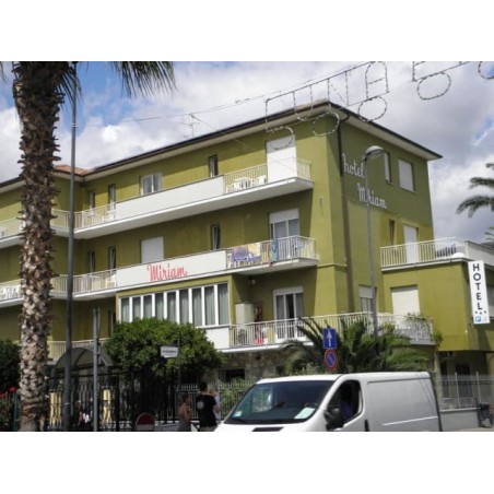 Hotel Miriam