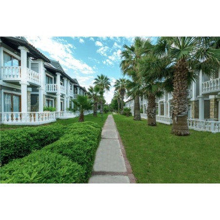 Lucas Didim Resort