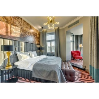 Grand Poet Hotel by Semarah