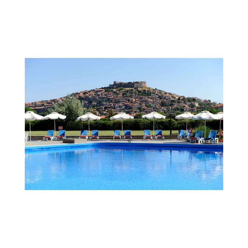 Delfina Hotel & Bungalows