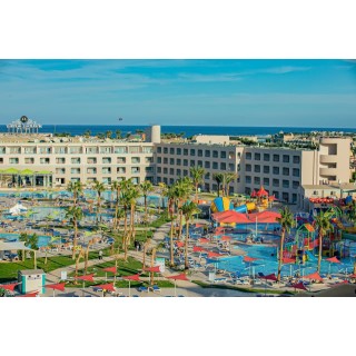 Titanic Resort & Aqua Park