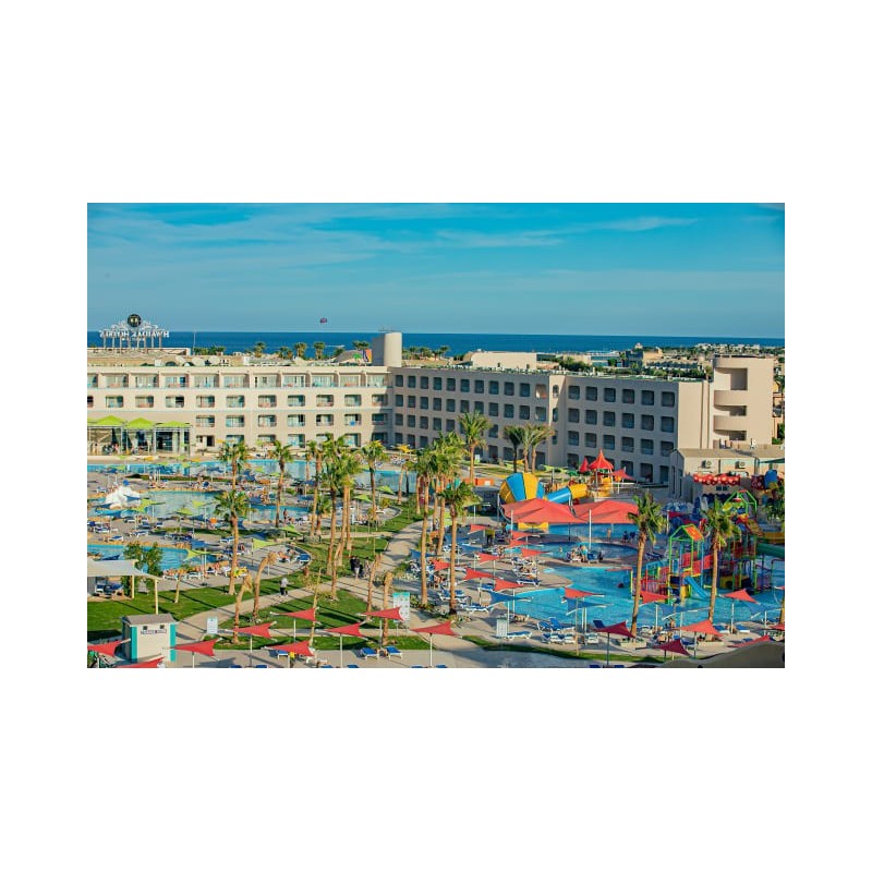 Titanic Resort & Aqua Park