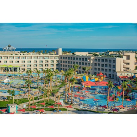 Titanic Resort & Aqua Park