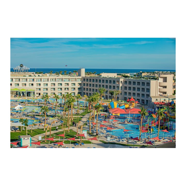 Titanic Resort & Aqua Park