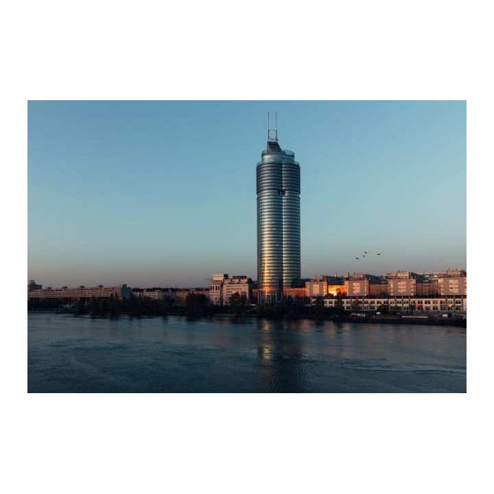 harry's home Wien Millennium Tower