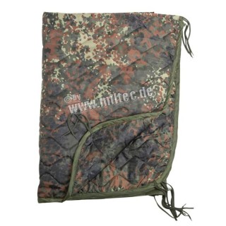 Poncho Liner Steppdecke flecktarn 2,1 x 1,5m (3,15m² - 8,54 €/m²)