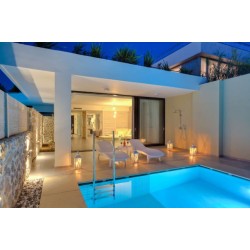 Caravia Beach Hotel