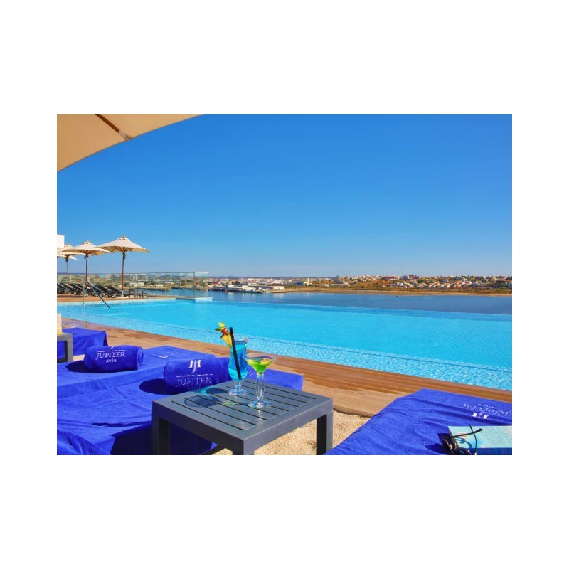 Jupiter Marina Hotel