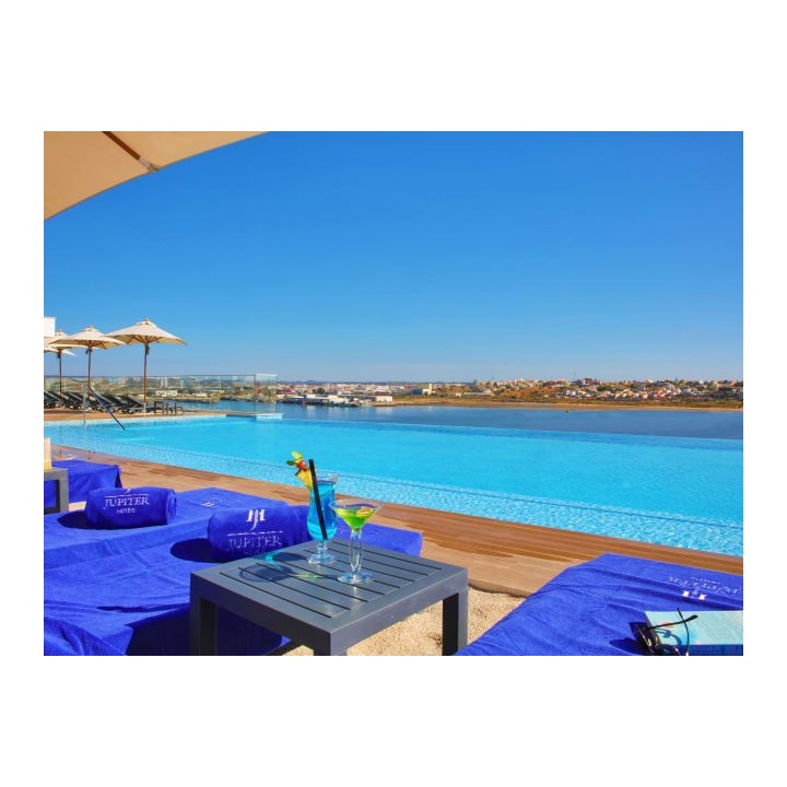 Jupiter Marina Hotel