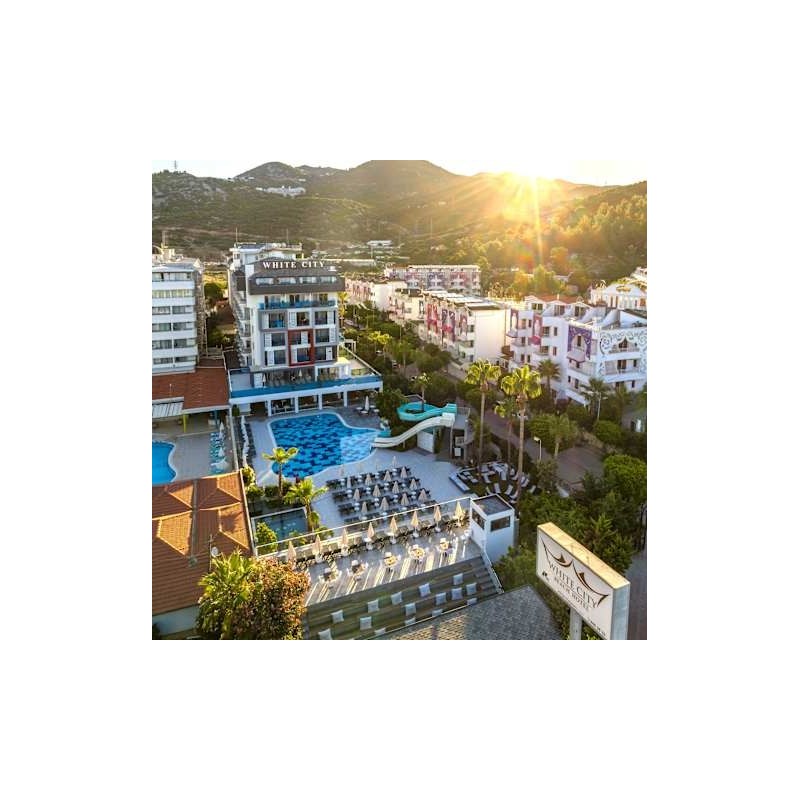 White City Beach Hotel