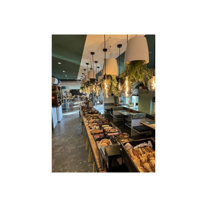 the Deutz, a Tribute Portfolio Hotel