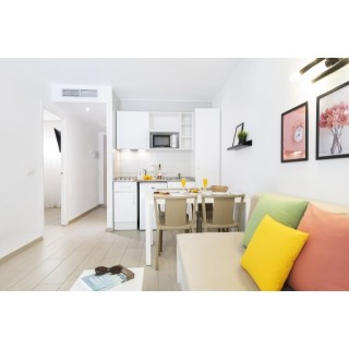 Flor los Almendros Apartments