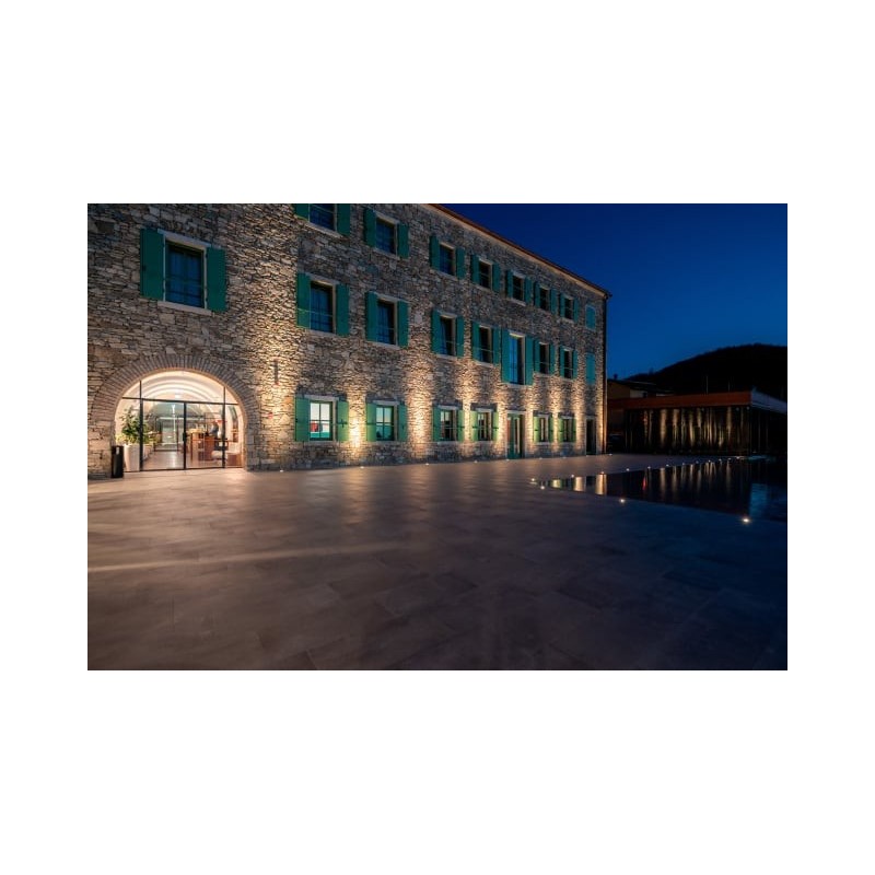 Winery & Design hotel ROXANICH