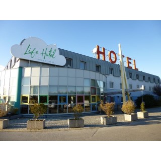 Life Hotel Vienna Airport