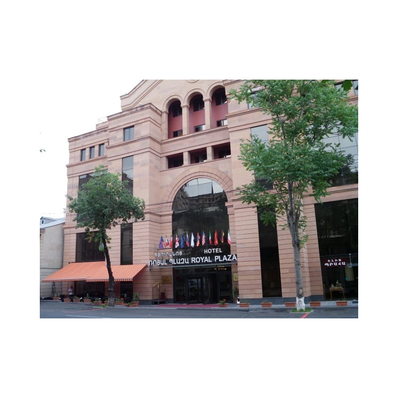 Royal Plaza Hotel
