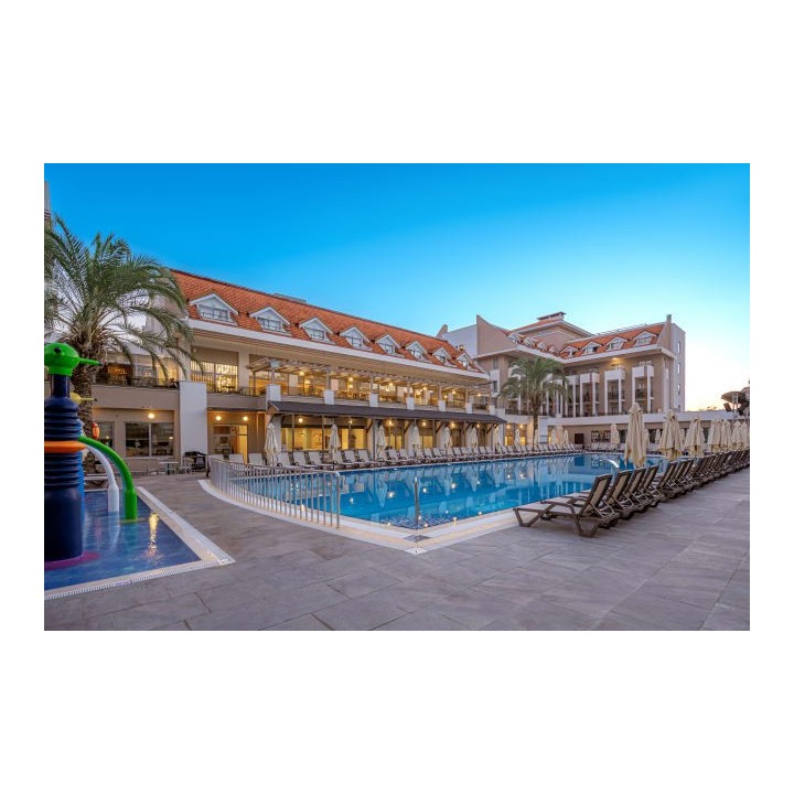 Side Story Resort & Spa