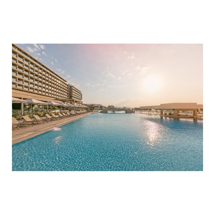 Amada Colossos Resort