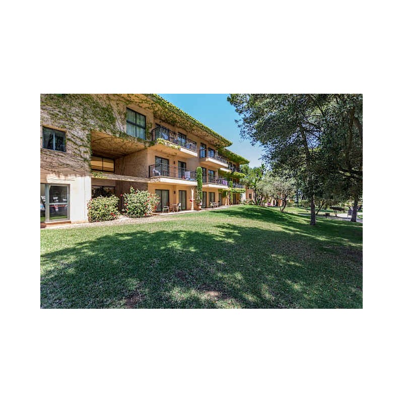 Vell Marí Hotel & Resort