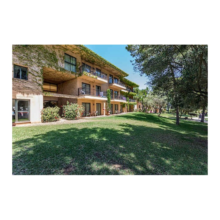 Vell Marí Hotel & Resort