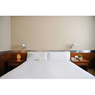 Hotel Tres Torres Atiram