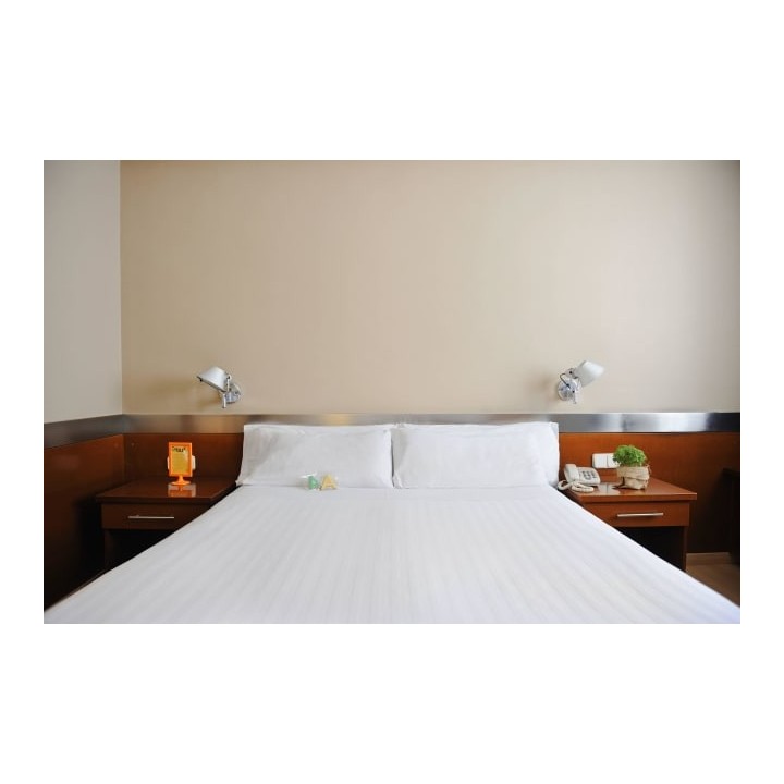 Hotel Tres Torres Atiram