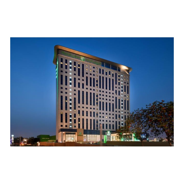 Holiday Inn & Suites Dubai Festival City