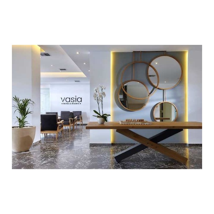 Vasia Royal Hotel