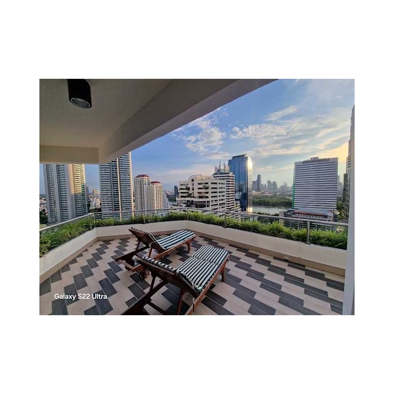 Rembrandt Towers Serviced Apartments
