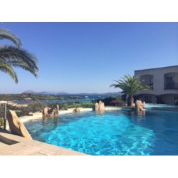 Hotel Petra Bianca
