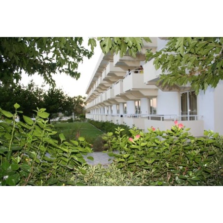 Zoes Hotel Studios
